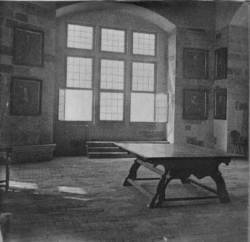 Bong : Bong at Easter Bong : Bong at Easter